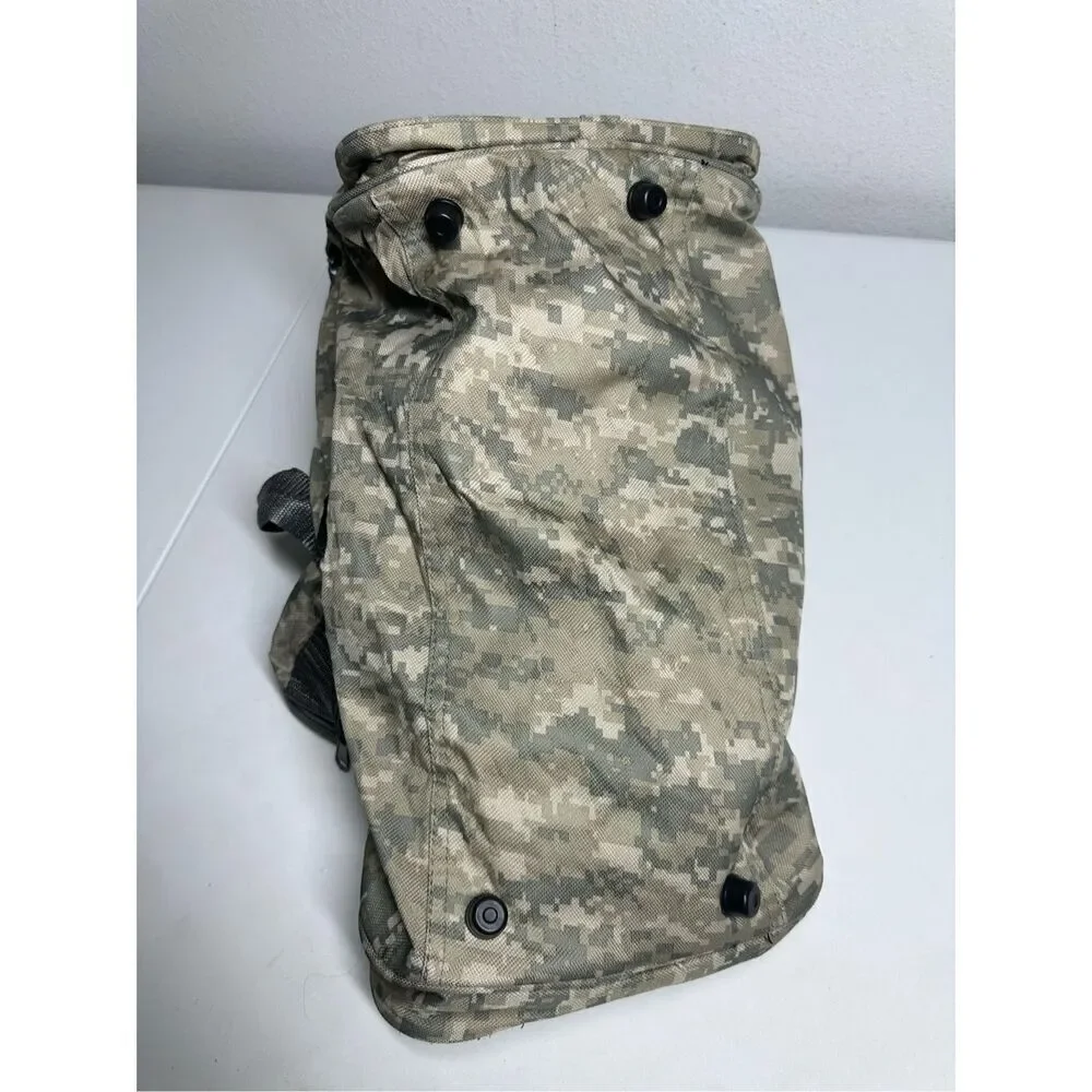 NRA Digital Camo Duffel Bag No shoulder strap